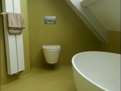 Badkamer voorzien van groen kleurige Beal Mortex